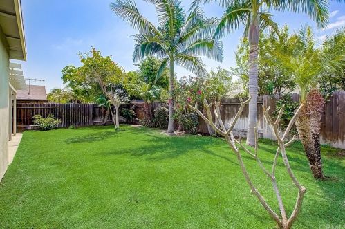 5004 Holbrook St, Anaheim CA  92807-1011 exterior