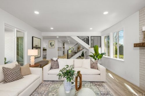 10272 Shadyridge Dr, Santa Ana CA  92705-1567 exterior