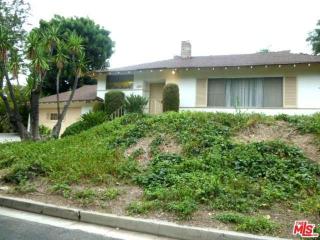 2411 Sleepy Hollow Dr, Glendale, CA 91206-4712