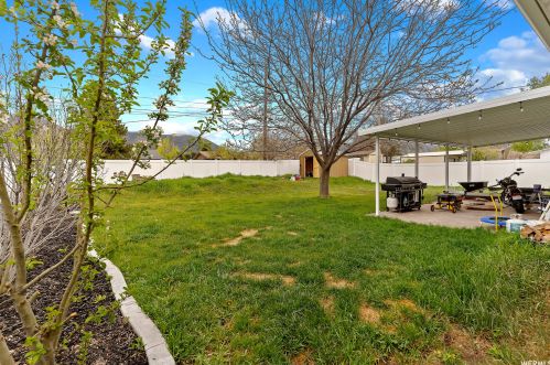 434 600, Perry UT 84302-1347 exterior