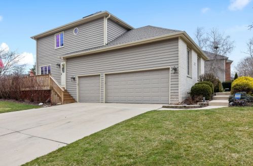 2737 Alyssa Dr, Naperville, IL 60565-3035