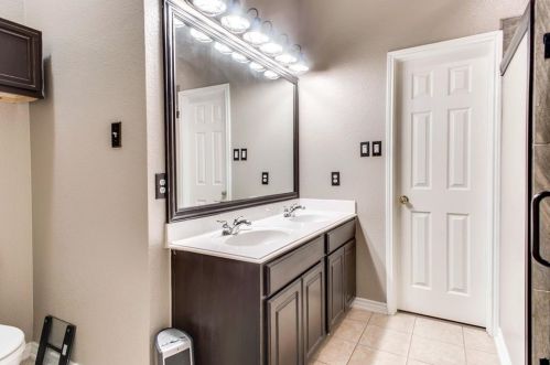 8528 Santa Ana Dr, Fort Worth TX  76131-5317 exterior