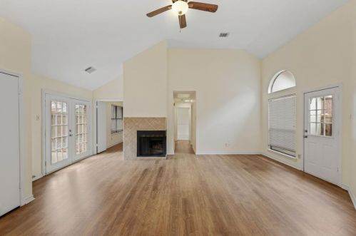 6905 Hickory Crk, Plano TX  75023-2044 exterior