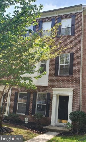 4917 Chaste Tree Pl, Woodbridge, VA 22192-5440