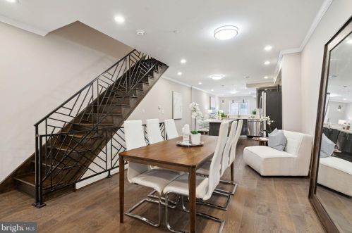630 Catharine St, Philadelphia PA  19147-2937 exterior