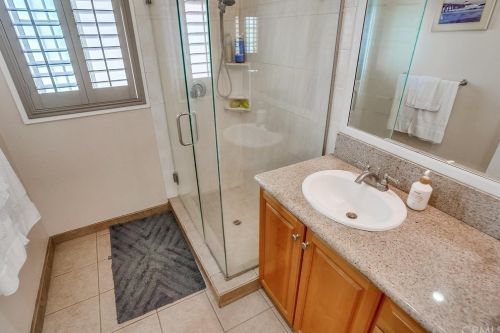 4619 130 St, Hawthorne CA 90250-5146 exterior