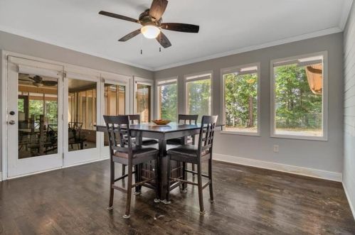 1320 Heatherland Dr, Atlanta GA  30331-7406 exterior