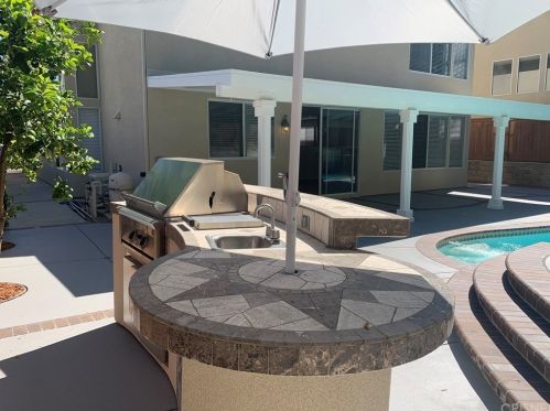 935 Cloverdale Dr, Anaheim CA  92808-1684 exterior