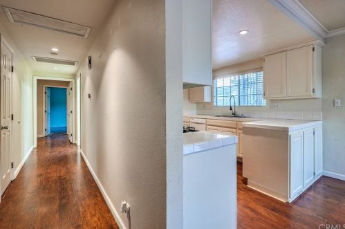 1283 13th St, Upland CA 91786-2966 exterior