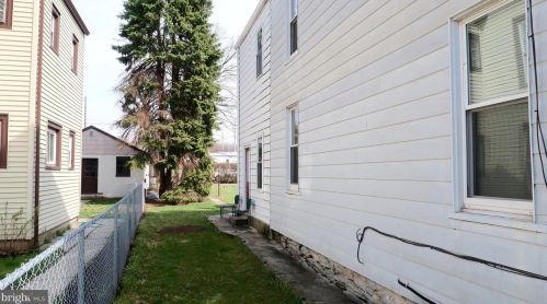 1905 Scull St, Lebanon, PA 17046-2780