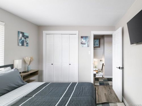 6505 54th Pl, Arvada CO  80002-3311 exterior