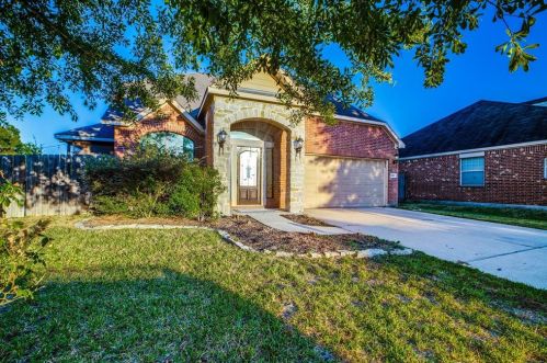 10209 Forest Glade Ct, Conroe, TX 77385-5133