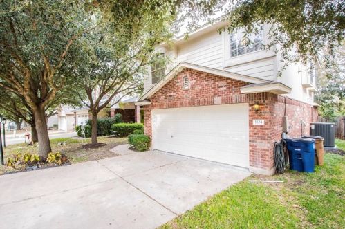 1124 Canon Yeomans Trl, Austin TX  78748-3735 exterior