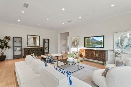 76 Gardenhouse Way, Irvine CA  92620-3373 exterior