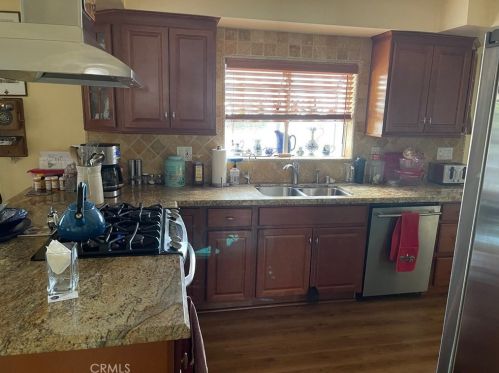 1545 Lullaby Ln, Anaheim, CA 92802-2123