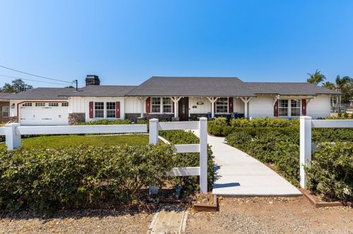 591 5th St, Norco, CA 92860-2105