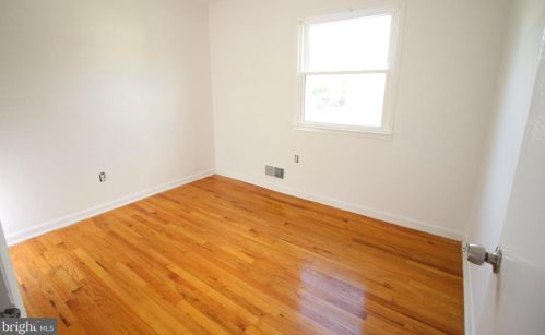6403 Twin Ct, Springfield, VA 22150-1022