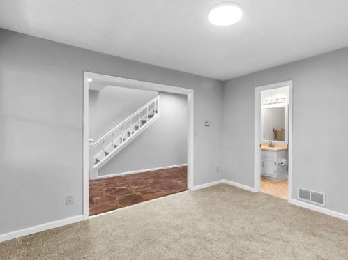 3890 Sundowner Ct, Conyers GA  30094-3870 exterior