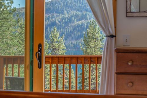 14405 Denton Ave, Truckee CA  96161-3612 exterior