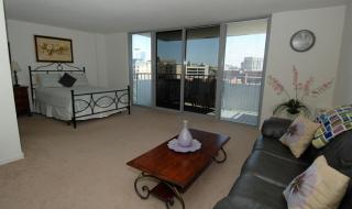 330 Brambleton Ave, Norfolk VA  23510-1309 exterior