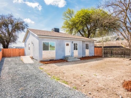 19651 Fairoaks Ave, Lemoore, CA 93245-9631
