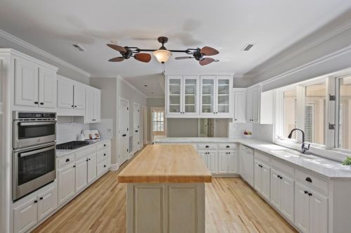 110 Hemmingwood Way, Atlanta GA  30350-4331 exterior