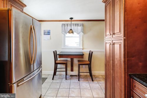 277 Lk, Haddonfield NJ 08033-1509 exterior