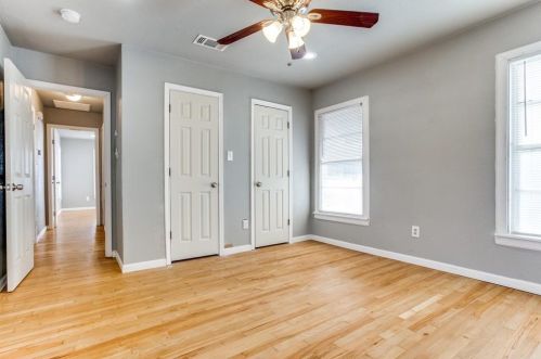 2309 Bonnie Brae Ave, Fort Worth TX  76111-5103 exterior