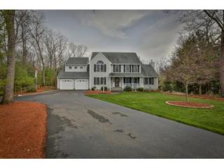 38 Westford Dr, Auburn, NH 03032-3841
