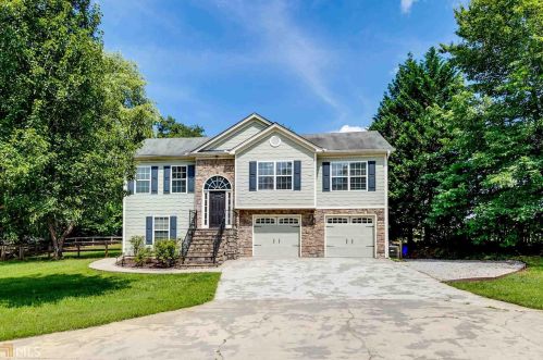 6228 River Plantation Dr, Lula, GA 30554-2382