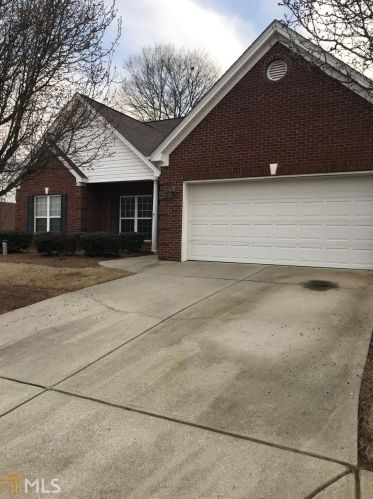 381 Crossroads Dr, Social Circle, GA 30025-2774