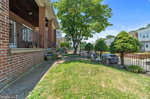 6729 Jackson St, Philadelphia PA  19135-2210 exterior