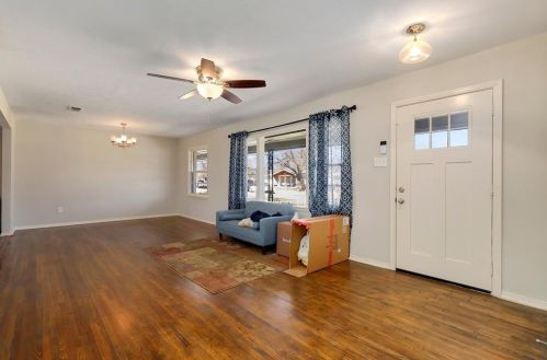 5621 Fursman Ave, Fort Worth TX  76114-4511 exterior