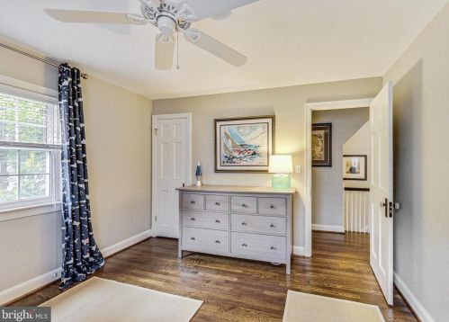 1506 Live Oak Dr, Silver Spring MD 20910-1543 exterior