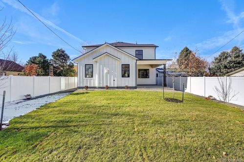 2712 Pennsylvania St, Englewood CO  80113-1644 exterior