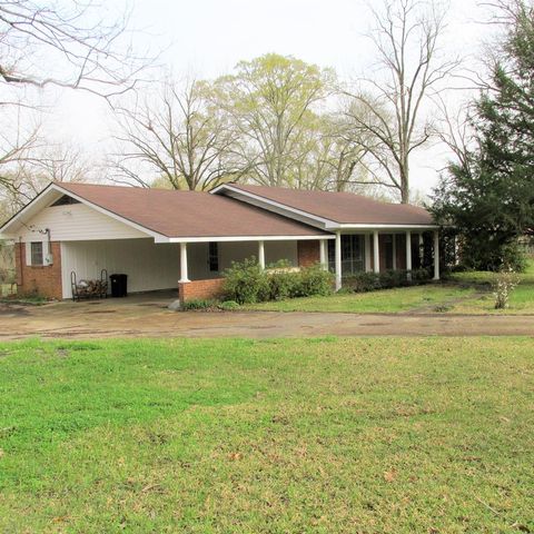 47 Beau Pre Rd, Natchez, MS 39120-9734