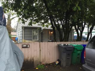 8418 60th Ave, Portland, OR 97206-8942