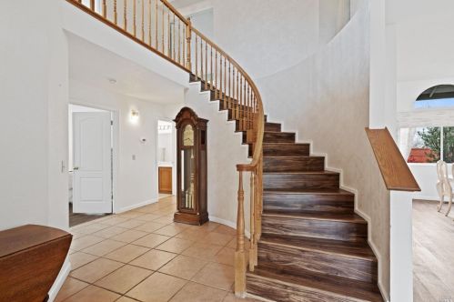 532 Gertrude Dr, Windsor, CA 95492-8890