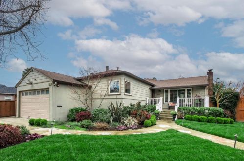 1565 Meadow Ln, Burlingame, CA 94010-3350