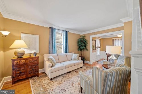 105 Ellis St, Tavistock NJ 08033-1826 exterior