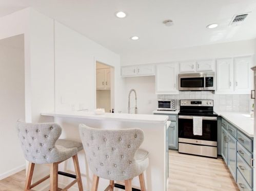 2923 Allister St, Dallas TX  75229-2460 exterior