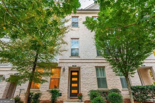 243 Franklin Rd, Atlanta GA  30342-2607 exterior