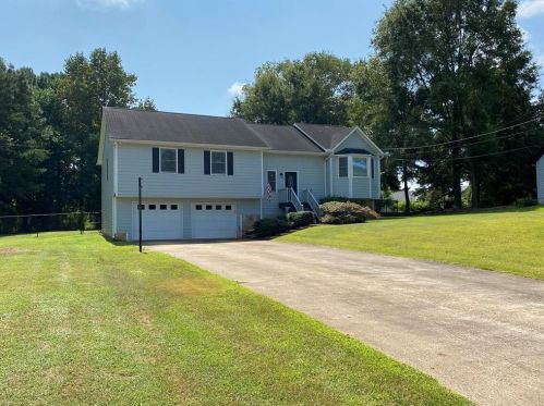 403 Hickory Walk, Holly Springs, GA 30188-1785