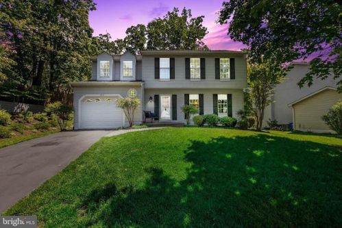 4213 Red Cedar Ln, Burtonsville, MD 20866-1165