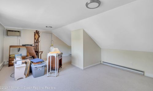 400 Parkview Ave, Tinton Falls NJ 07712-4732 exterior