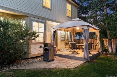 2404 Oakland Cir, Denver, CO 80014-1816