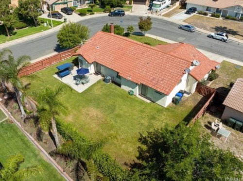 1259 Craig St, Rialto, CA 92377-4433