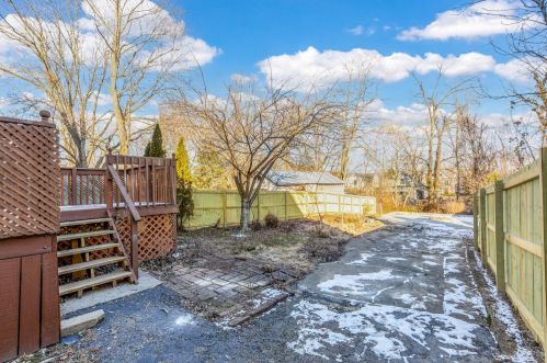 3722 Drake Ave, Cincinnati OH  45209-2124 exterior