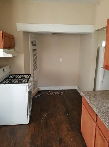 2520 Carter Ave, Fort Worth TX  76103-2217 exterior