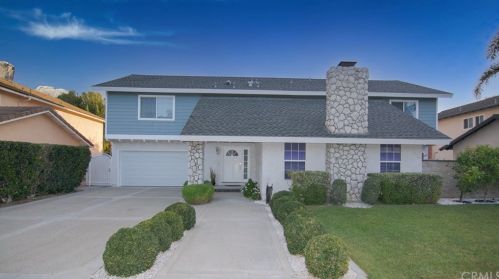3039 Pinewood St, Orange, CA 92865-1221